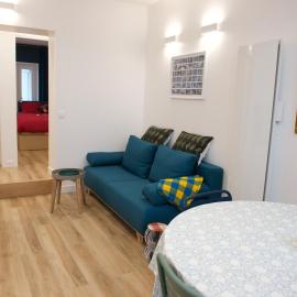CHARMING Parisian Apartment WITH AIR CONDITIONING - CLIMATISATION & 2 BEDROOMS - Batignolles PARIS, hotel a París