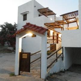 Viesnīca Aeolos Hotel Apartments pilsētā Gitio