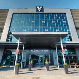 Village Hotel London Watford: Elstree şehrinde bir otel