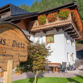Haus Dietz、エルビゲンアップのホテル