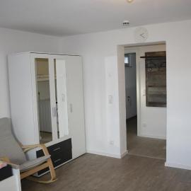 Schönes Zimmer mit Bad für Reisende, Hotel in Murg