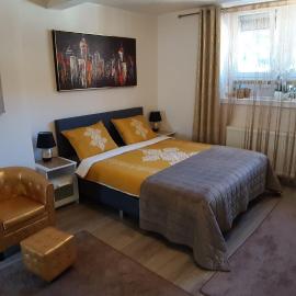 Room Of LUX SPA " TABARKA ", hotel u gradu Spa