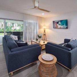 Beachfront - 'Pippies on the Beach' @ Bramston, Hotel in Bramston Beach