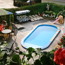 Po Kastonu & SPA, hotel in Palanga