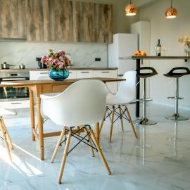 Miracle Luxury Apartments, hotel i Peraia