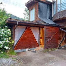 Cabañas La Travesía, hotel in Choshuenco