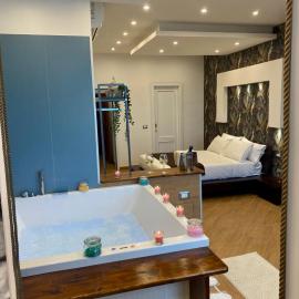 Mini Hotel - Angolo Di Paradiso -, hotelli kohteessa Pozzuoli
