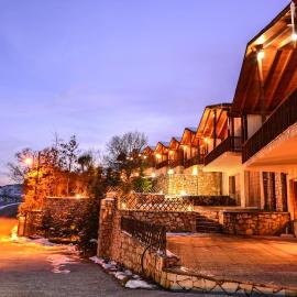 Ναϊάδες, Hotel in Synikia Mesi Trikalon