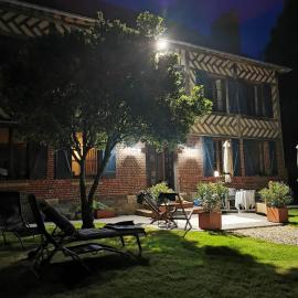 Beuzeville में, होटल Le Domaine des Volets bleus