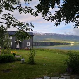 Aline's Stue B&B Utskarpen, Mo i Rana, hotel in Fuglstad