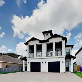 Luxurious Family-friendly Oasis with Laguna Views, hotel in Corpus Christi