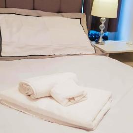Mimi's Private Compact and Cozy Ensuite