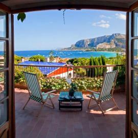 Il Glicine sul Golfo, hotel v destinaci Mondello