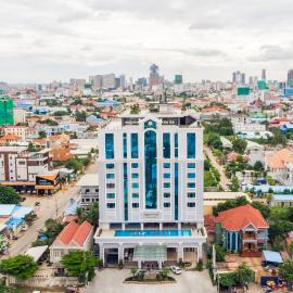 Ban Ban Hotel