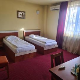 Bistro 29, hotel a Ploieşti