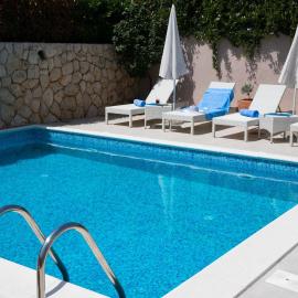 Vila Mirela, hotell i Čibača
