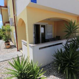 Apartment Rinkovec, hotel in Klimno