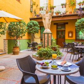 Hostal Loreto, hotel u gradu 'Denia'
