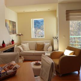 Dream Mountain House، فندق في كالافريتا