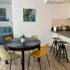 ELIXÍR Apartman Pécsvárad: Pécsvárad şehrinde bir otel