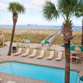 DeSoto Beach Hotel، فندق في تيبي أيلاند