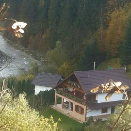 Casa Bella, hotel a Vadu Moţilor