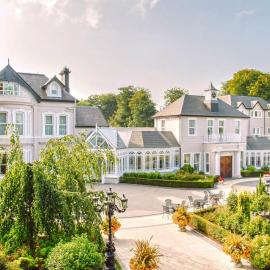 Tullyglass House Hotel, хотел в Балимина