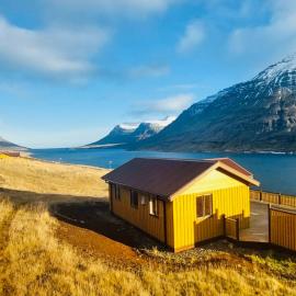 Langahlid Cottages & Hot Tubs, hotel in Seyðisfjörður