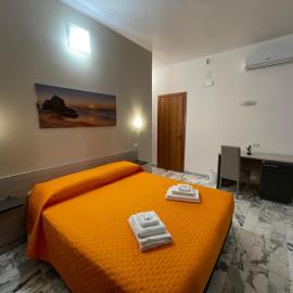 B&B CENTRALE, Hotel in Gela