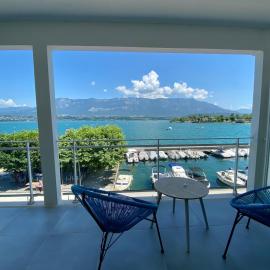 Vue Imprenable Sur Le Lac Du Bourget、ル・ブルジェ・デュ・ラックのホテル
