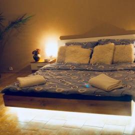 Cozy apartment at river Labe near center and train, hotel in Ústí nad Labem