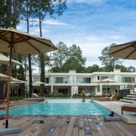 GARDENS VIEW DUPLEX CON PARRILERO y CRYSTAL BEACH