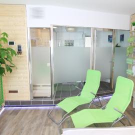 Wellnessapartment Nr1 mit Finnischer Sauna - Wallbox - Netflix - WLAN, Hotel in Oberhausen