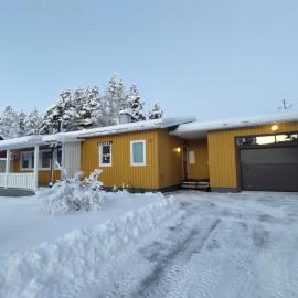 Lagomhuset - A peaceful holiday in Swedish Lapland, ξενοδοχείο σε Vidsel