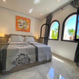 Complexe Al AMINE plage -rifiyine, hotel in Dar Merah Deriba