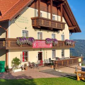 Pension Koderholt, hotel a Mönichkirchen