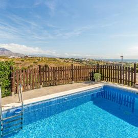Amazing Apartment In Manilva