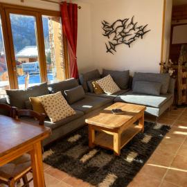 Appart chocolat chaud 4 pièces-90m² 7 personnes, hotel a Saint-Marcel