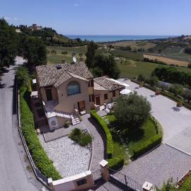 La casa di Carla, hotel Fermóban