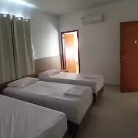 Pousada Parada Obrigatória Catimbau inn, hotel u gradu Buíque
