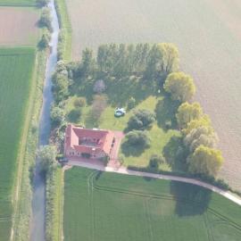 Gîte moderne à la campagne, hotell i La Couture
