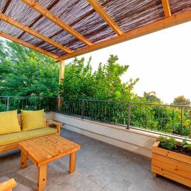 Beautiful Vacation Apartment for Families in the Golan staging