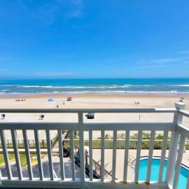 Beachfront Bliss - Suite at Symphony Beach Club