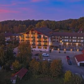 Wellnesshotel Zum Koch, hotell i Ortenburg