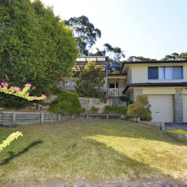 Fingal Beach House, hotel in Fingal Bay