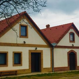 Takács Pince apartman, Hotel in Hajós