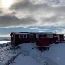 Isi4u apartments, snowmobile and dogsled, hôtel à Sisimiut