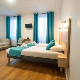 ULVF La petite pierre – hotel w mieście La Petite-Pierre