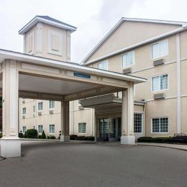 Comfort Inn & Suites, hotel u gradu 'Dayville'