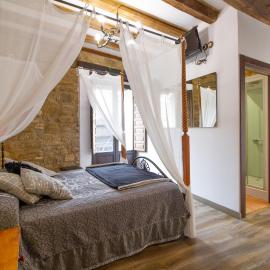 La Pata de Oca Hostal Rural y Albergue, hotel en Torres del Río